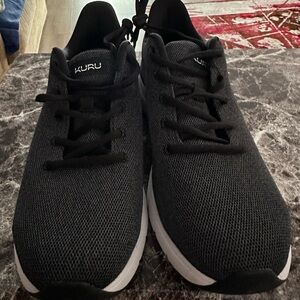 KURU Charcoal Black Sneakers